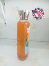 Load image into Gallery viewer, Bath & and Body Works Pretty As a Peach shea & vitamin E shower gel 10 fl oz / 295 ml