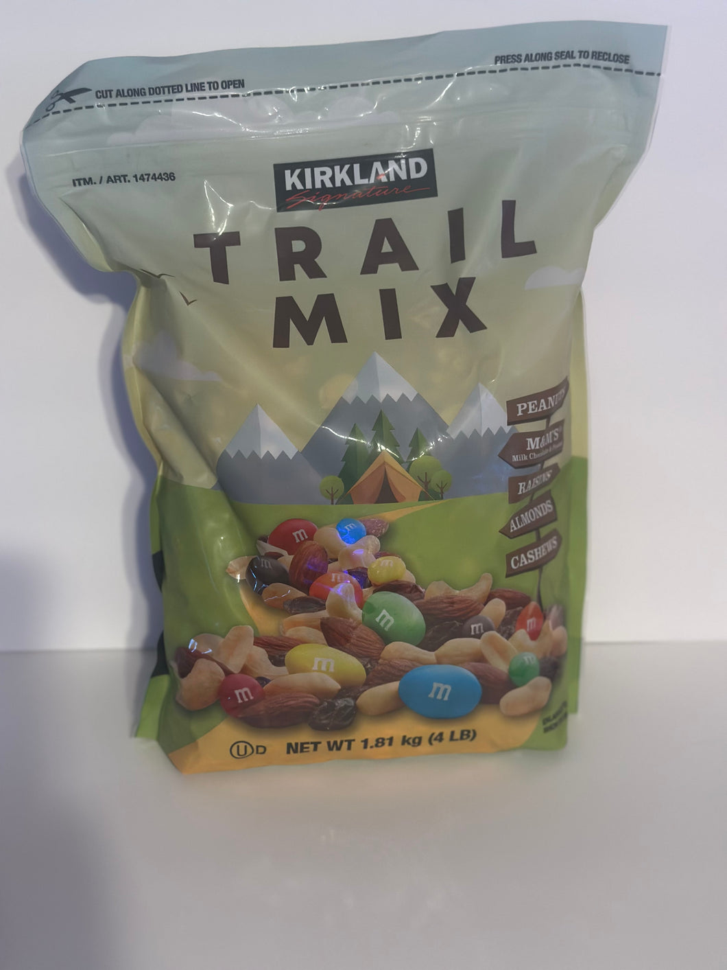 Kirkland Signature Trail Mix 4lb (1.81kg)