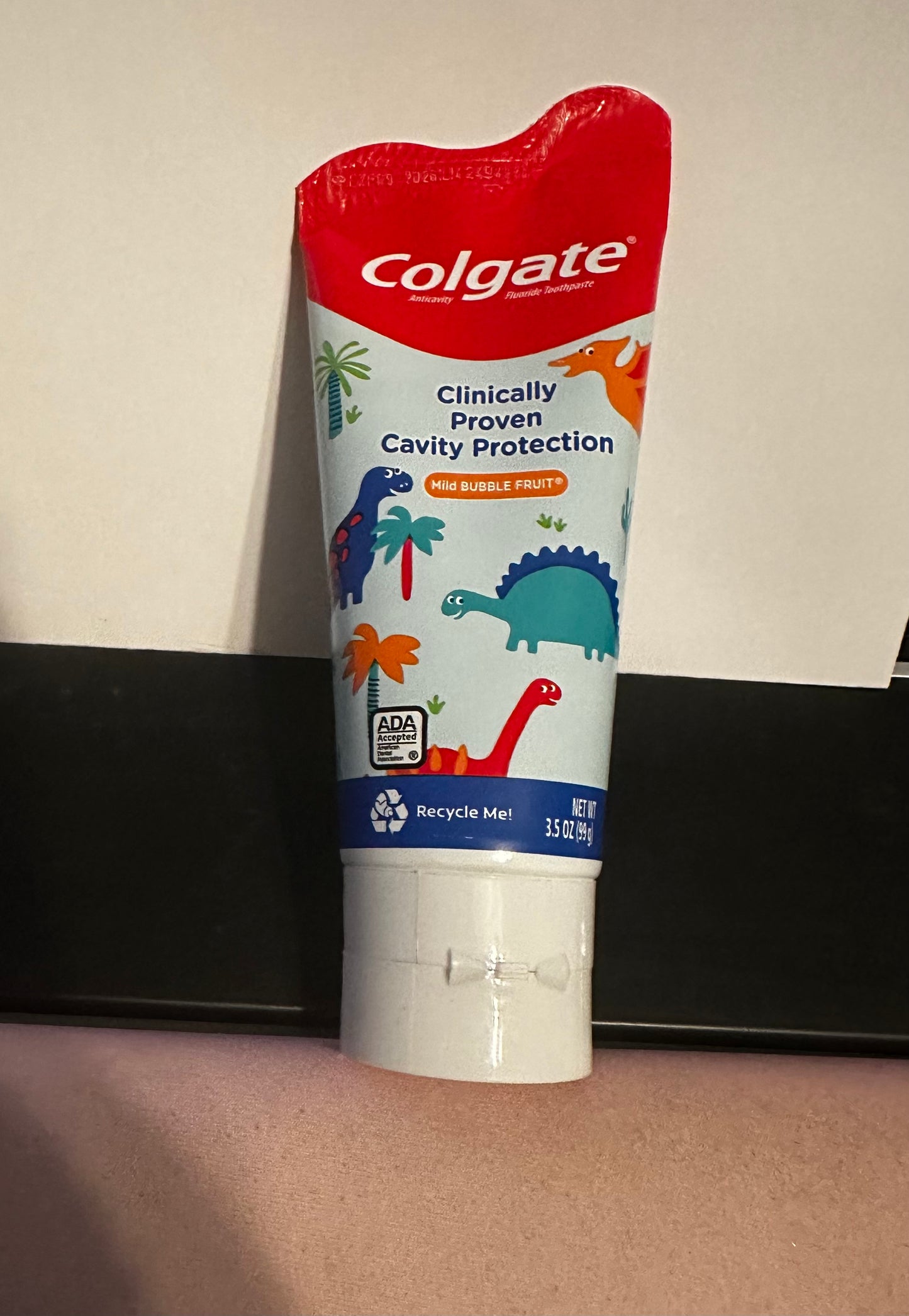 Colgate Anti cavity Fluoride Toothpaste Mild Bubble Fruit - 99g