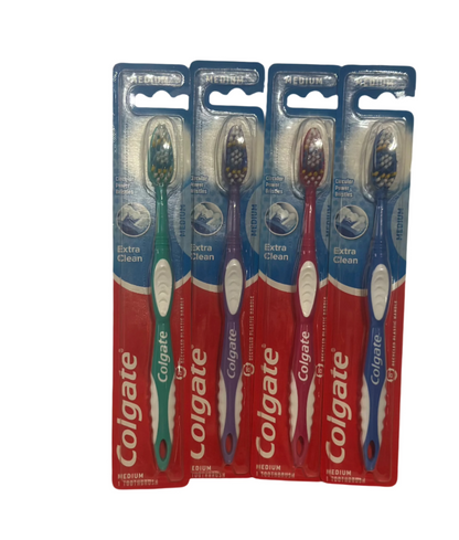 Colgate Extra Clean Full Head Adult Manual Toothbrush, Medium