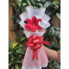 Load image into Gallery viewer, Fuzzywire flower Bouquet
