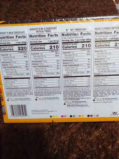 Hershey's Chocolate Variety 30 Full Size Bar