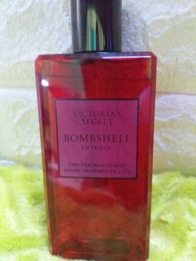 Victoria's secret Bombshell intense fine fragrance 8.4 fl. oz