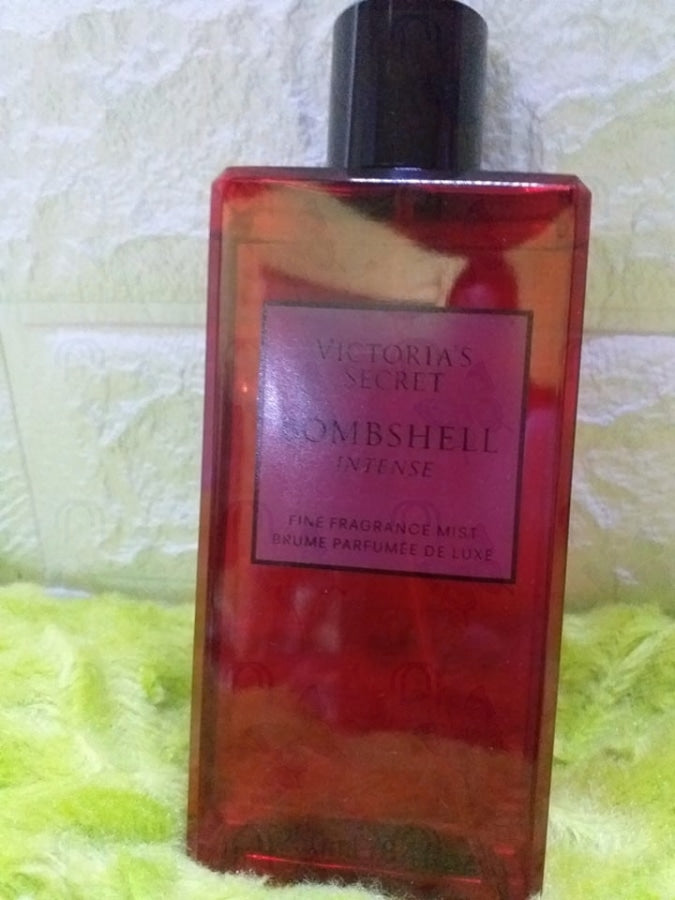 Victoria's secret Bombshell intense fine fragrance 8.4 fl. oz