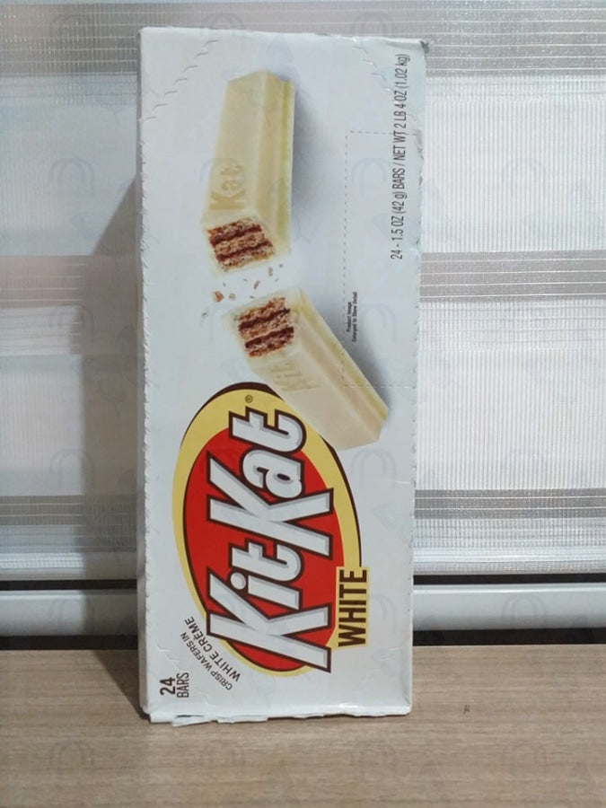 Kit-kat Crisp Wafers White Creme (1.02kg)
