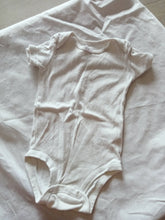 Load image into Gallery viewer, Bodysuit for 3-9 months old baby
