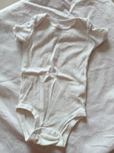 Load image into Gallery viewer, Bodysuit for 3-9 months old baby
